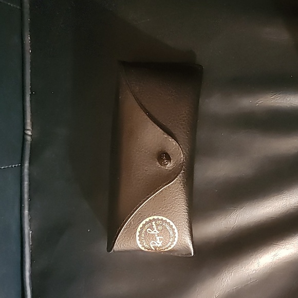 Rayban Case - Picture 1 of 2